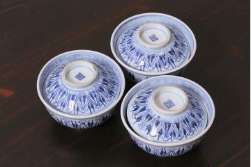 アンティーク雑貨　古民具・骨董　味のある絵柄の蓋茶碗3客セット(和食器)(R-037291)