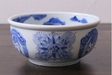 アンティーク雑貨　江戸期　古伊万里　染付　雲龍文　深鉢(深皿)(R-037294)
