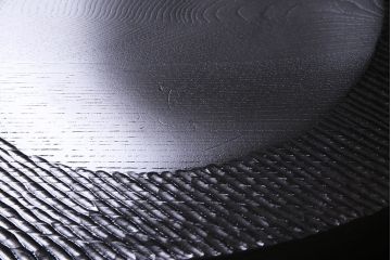 中古　日本製　オーク材　カントリースタイルにぴったりなつくりの良いローチェア(椅子)(R-037298)