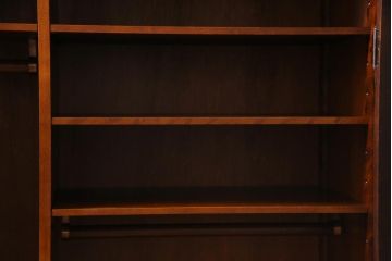 中古　北海道民芸家具　ハンガーパイプ付　OM176玄関棚(下駄箱、キャビネット、収納棚)(定価約29万円)(R-037306)