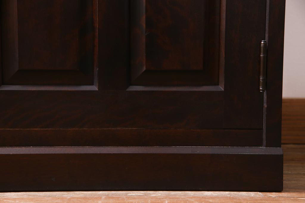 中古　北海道民芸家具　ハンガーパイプ付　OM176玄関棚(下駄箱、キャビネット、収納棚)(定価約29万円)(R-037306)