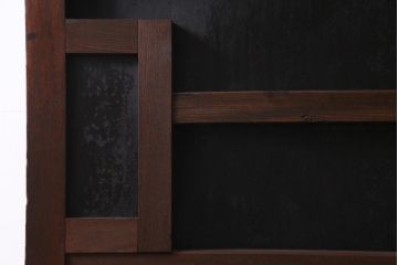アンティーク建具　枠組みケヤキ材　鉄板付き　使い込まれた渋さが魅力的な鉄扉(蔵戸、引き戸、玄関戸)(R-037309)