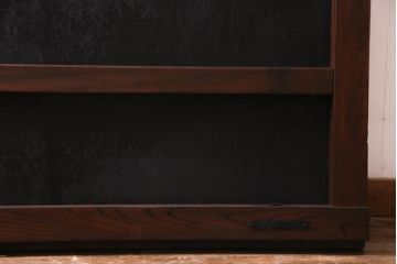 アンティーク建具　枠組みケヤキ材　鉄板付き　使い込まれた渋さが魅力的な鉄扉(蔵戸、引き戸、玄関戸)(R-037309)