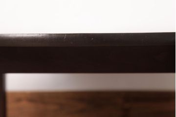 レトロ家具　昭和レトロ　栓材　渋みのある懐かしい雰囲気の丸ちゃぶ台(折り畳み式テーブル、ローテーブル)(R-037312)