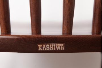 ビンテージ家具　柏木工(カシワ、KASHIWA)　カバ材　飴色の艶と質感が品のあるチェア(ダイニングチェア、ウィンザーチェア、ウインザーチェア)(R-037317)