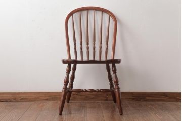 ビンテージ家具　柏木工(カシワ、KASHIWA)　カバ材　飴色の艶と質感が品のあるチェア(ダイニングチェア、ウィンザーチェア、ウインザーチェア)(R-037318)