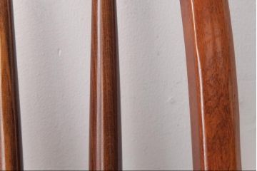 ビンテージ家具　柏木工(カシワ、KASHIWA)　カバ材　飴色の艶と質感が品のあるチェア(ダイニングチェア、ウィンザーチェア、ヴィンテージ、ウインザーチェア)(R-037319)