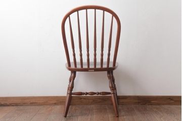 ビンテージ家具　柏木工(カシワ、KASHIWA)　カバ材　飴色の艶と質感が品のあるチェア(ダイニングチェア、ウィンザーチェア、ヴィンテージ、ウインザーチェア)(R-037319)