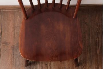 ビンテージ家具　柏木工(カシワ、KASHIWA)　カバ材　飴色の艶と質感が品のあるチェア(ダイニングチェア、ウィンザーチェア、ウインザーチェア)(R-037320)