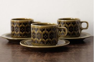 ヴィンテージ雑貨　イギリスビンテージ　HORNSEA(ホーンジー)　HEIRLOOM(エアルーム)　カップ&ソーサー3客セット(R-037325)