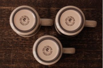 ヴィンテージ雑貨　イギリスビンテージ　HORNSEA(ホーンジー)　CORAL(コーラル)　カップ&ソーサー3客セット(洋食器)(R-037327)