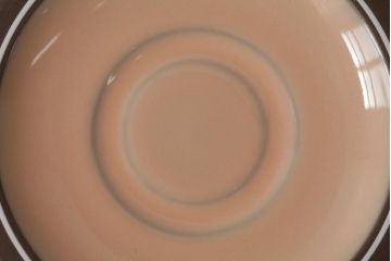 ヴィンテージ雑貨　イギリスビンテージ　HORNSEA(ホーンジー)　CORAL(コーラル)　カップ&ソーサー3客セット(洋食器)(R-037327)