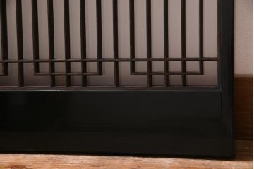 ラフジュ工房オリジナル　アンティーク建具リメイク　和モダンな脚付サイドボード(書院戸、組子、キャビネット)(R-037329)