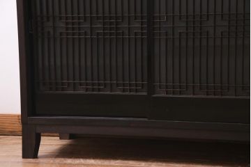 ラフジュ工房オリジナル　アンティーク建具リメイク　和モダンな脚付サイドボード(書院戸、組子、キャビネット)(R-037329)