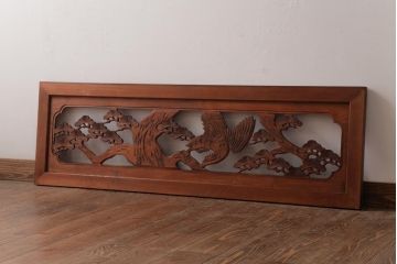 アンティーク家具　鷲と松の図　和の雰囲気を高める欄間(明り取り、ガラス無し)(R-037340)