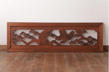 アンティーク家具　鷲と松の図　和の雰囲気を高める欄間(明り取り、ガラス無し)(R-037340)