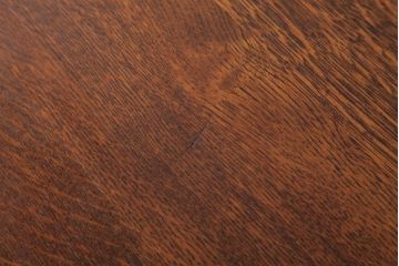 ビンテージ家具　イギリスヴィンテージ　オーク材　リネンフォールドの意匠が素敵なブランケットボックス(ローボード)(R-037342)