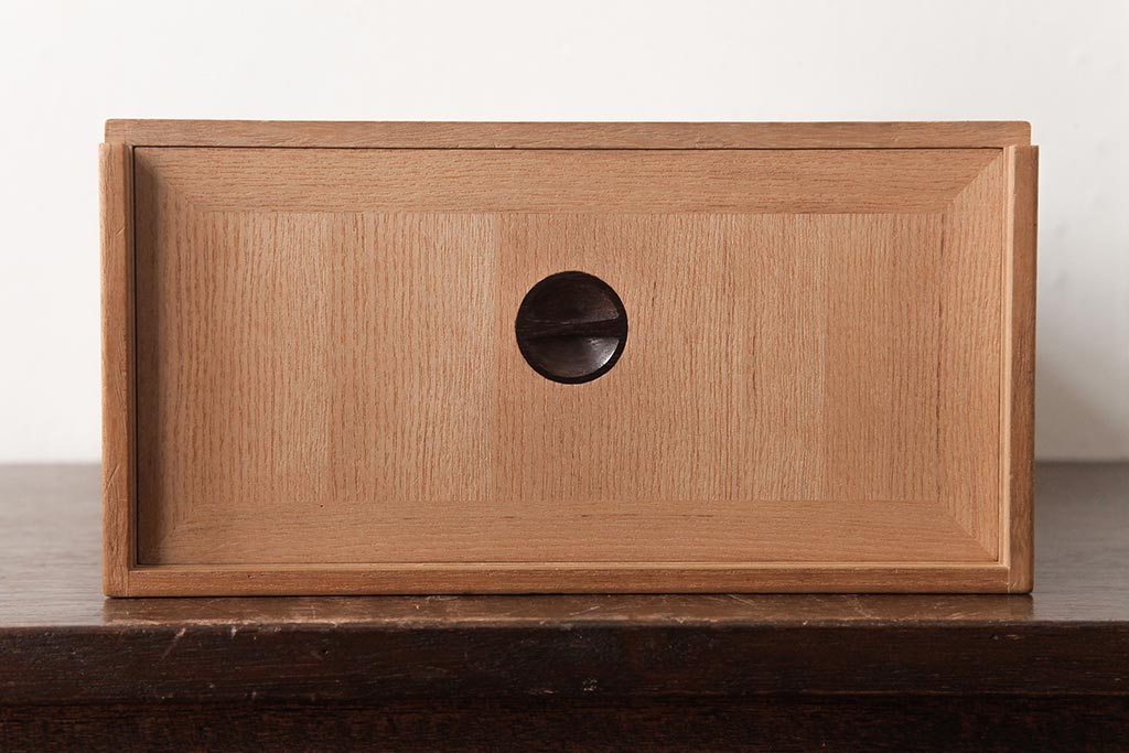 アンティーク雑貨　指物　桐材　シンプルな上手物の書箱(書類箱、帳簿入れ)(R-037346)