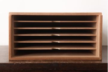 アンティーク雑貨　指物　桐材　シンプルな上手物の書箱(書類箱、帳簿入れ)(R-037346)