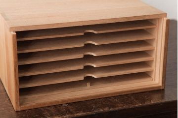 アンティーク雑貨　指物　桐材　シンプルな上手物の書箱(書類箱、帳簿入れ)(R-037346)