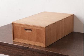 アンティーク雑貨　指物　桐材　シンプルな上手物の書箱(書類箱、帳簿入れ)(R-037346)