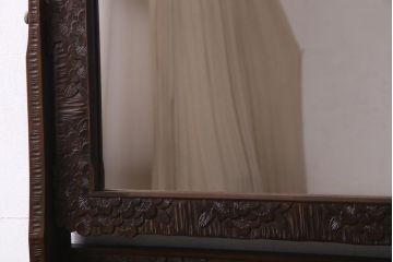 中古　伝統工芸　軽井沢彫り　桜の意匠が美しいドレッシングチェスト(ドレッサー、引き出し、鏡台)(R-037347)