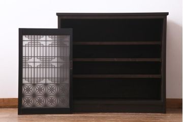 アンティーク家具　ラフジュ工房オリジナル　古建具リメイク　組子の模様の引き戸が風情漂うキャビネット(収納棚、戸棚、書院戸)(R-037348)