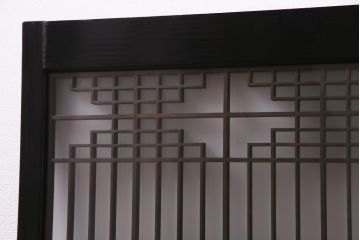 アンティーク家具　ラフジュ工房オリジナル　古建具リメイク　組子の模様の引き戸が風情漂うキャビネット(収納棚、戸棚、書院戸)(R-037348)