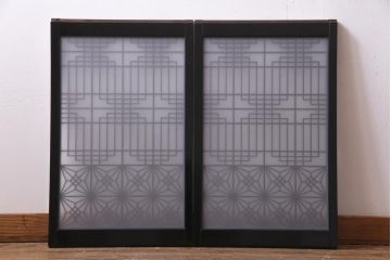 アンティーク家具　ラフジュ工房オリジナル　古建具リメイク　組子の模様の引き戸が風情漂うキャビネット(収納棚、戸棚、書院戸)(R-037348)