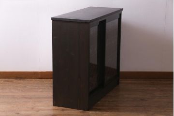 アンティーク家具　ラフジュ工房オリジナル　古建具リメイク　組子の模様の引き戸が風情漂うキャビネット(収納棚、戸棚、書院戸)(R-037348)