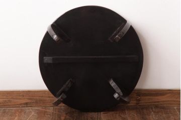アンティーク家具　漆塗り　個性的な脚が目を引く珍しいデザインのちゃぶ台(丸テーブル)(R-037355)