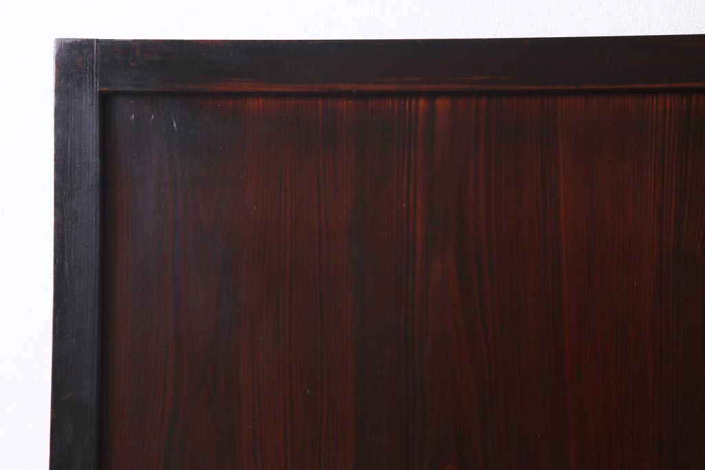 アンティーク建具　和製アンティーク　漆塗り　味わいたっぷりの明治大正期の板戸(引き戸、建具)2枚セット(R-037364)