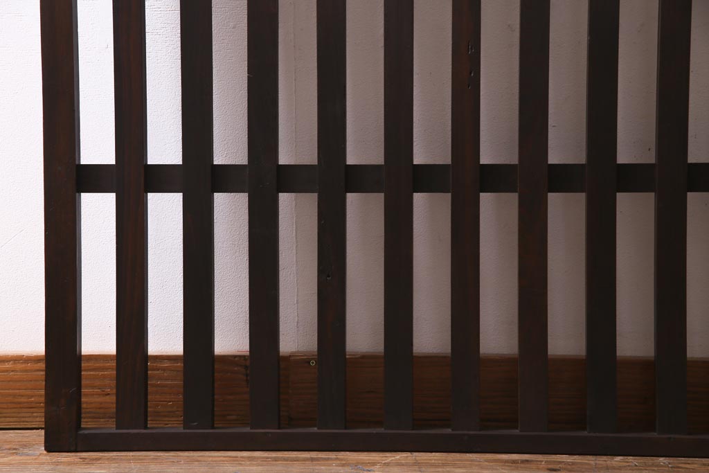 アンティーク建具　明治大正期　風情を感じさせる和モダンな縦格子戸1枚(建具、はめ殺し、DIY)