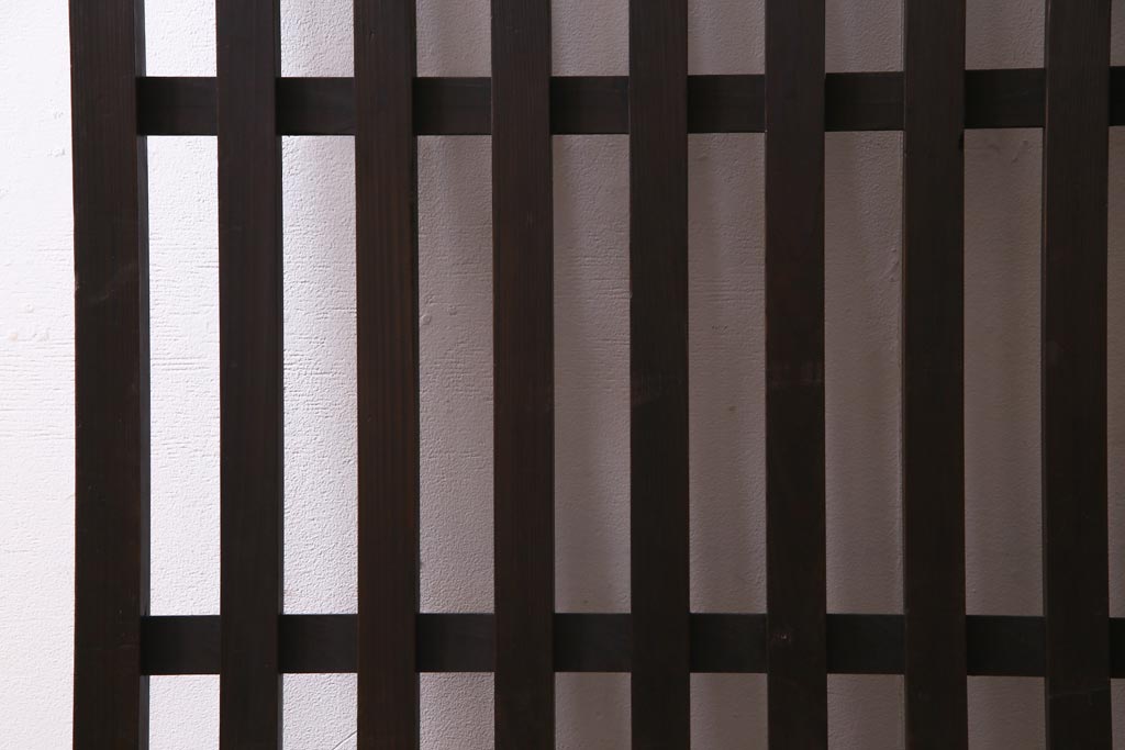 アンティーク建具　明治大正期　風情を感じさせる和モダンな縦格子戸1枚(建具、はめ殺し、DIY)