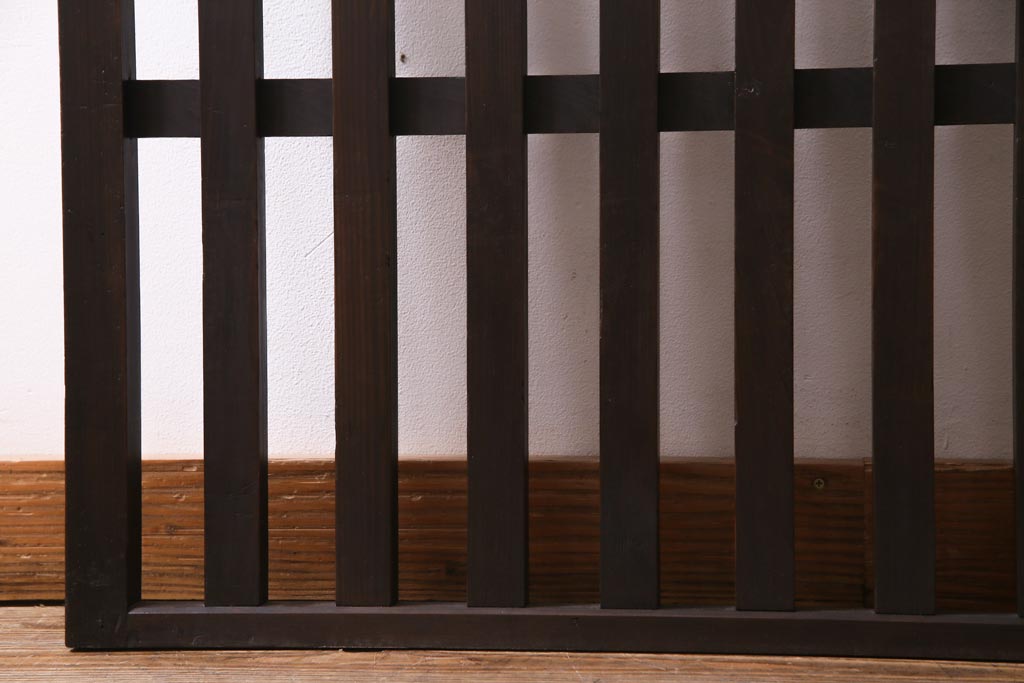 アンティーク建具　明治大正期　風情を感じさせる和モダンな縦格子戸1枚(建具、はめ殺し、DIY)