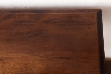 中古　カリモク　コロニアルシリーズ　クラシックカントリーな雰囲気のサイドテーブル(花台)(R-037369)