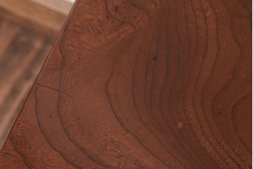 アンティーク家具　総ケヤキ材　一枚板を贅沢に使用したダイナミックな杢目の角ちゃぶ台(ローテーブル)(R-037371)