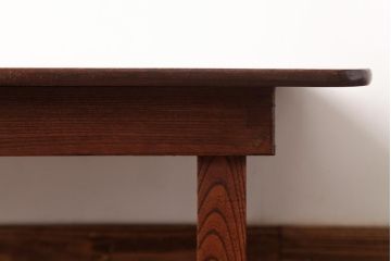 アンティーク家具　総ケヤキ材　一枚板を贅沢に使用したダイナミックな杢目の角ちゃぶ台(ローテーブル)(R-037371)