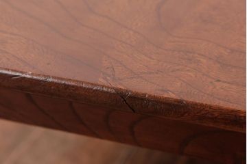 アンティーク家具　総ケヤキ材　一枚板を贅沢に使用したダイナミックな杢目の角ちゃぶ台(ローテーブル)(R-037371)