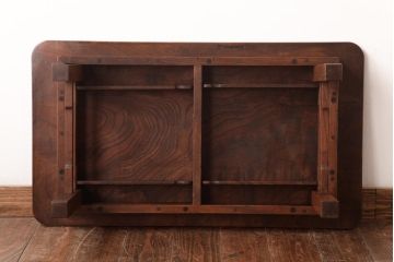 アンティーク家具　総ケヤキ材　一枚板を贅沢に使用したダイナミックな杢目の角ちゃぶ台(ローテーブル)(R-037371)