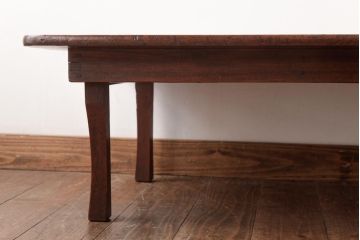 レトロ家具　栓材一枚板　シンプルで使い勝手の良い角ちゃぶ台(ローテーブル)(R-037372)