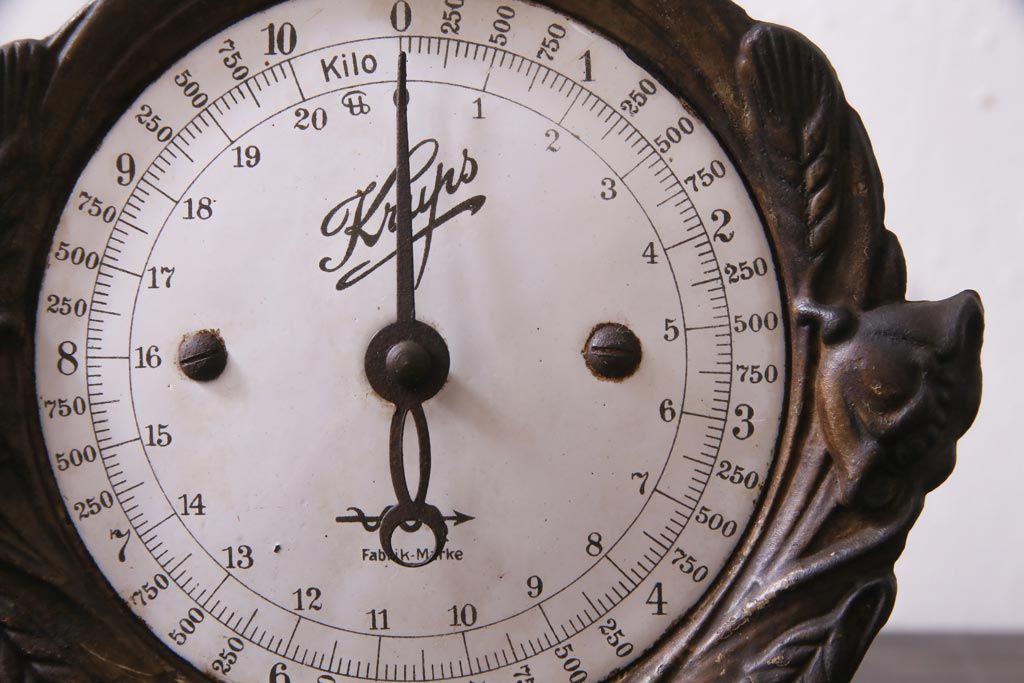 アンティーク雑貨 ドイツ KRUPS(クラップス) アイアン製 キッチンスケール(秤、はかり)(R-037373)
