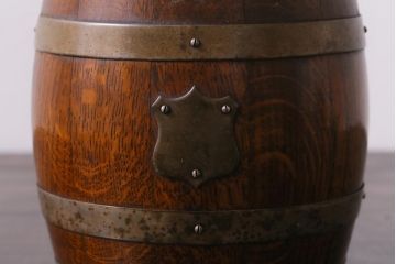 ヴィンテージ雑貨　イギリス　木製　樽型　おしゃれな雰囲気が魅力的なアイスペール(ディスプレイ雑貨、氷入れ、アイスバスケット、ビンテージ)(R-037374)