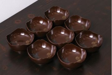 アンティーク雑貨　和製アンティーク　花鳥図　金彩　木製漆器小鉢(向付、小皿、和食器)(R-037379)