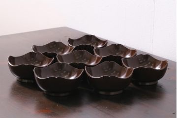 アンティーク雑貨　和製アンティーク　花鳥図　金彩　木製漆器小鉢(向付、小皿、和食器)(R-037379)