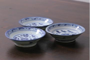 アンティーク雑貨　中国　古染付小皿3枚セット(和食器)(R-037380)