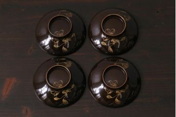 アンティーク雑貨　昭和初期　金彩　桜の花が描かれた木製椀4客セット(和食器)(R-037382)