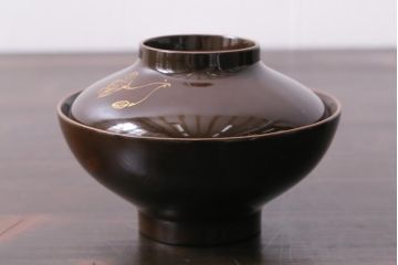 アンティーク雑貨　昭和初期　金彩　桜の花が描かれた木製椀4客セット(和食器)(R-037382)