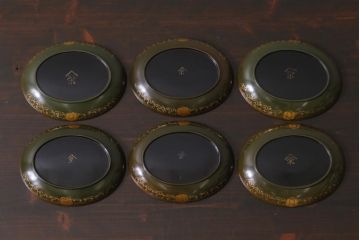 アンティーク雑貨　昭和初期　大内塗　漆塗り　深みのある緑色がシックな印象の木製皿6枚セット(漆器、和食器)(R-037383)