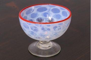 アンティーク雑貨　大正期　赤縁　水玉文　碗形　氷コップ　吹ガラス(R-037389)